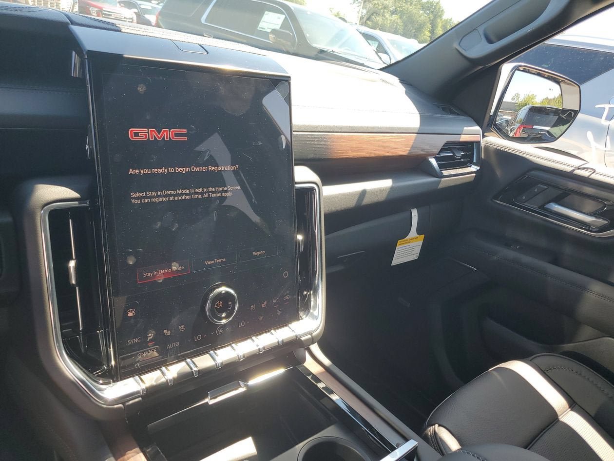 New 2026 GMC Yukon XL Denali RWD image 26