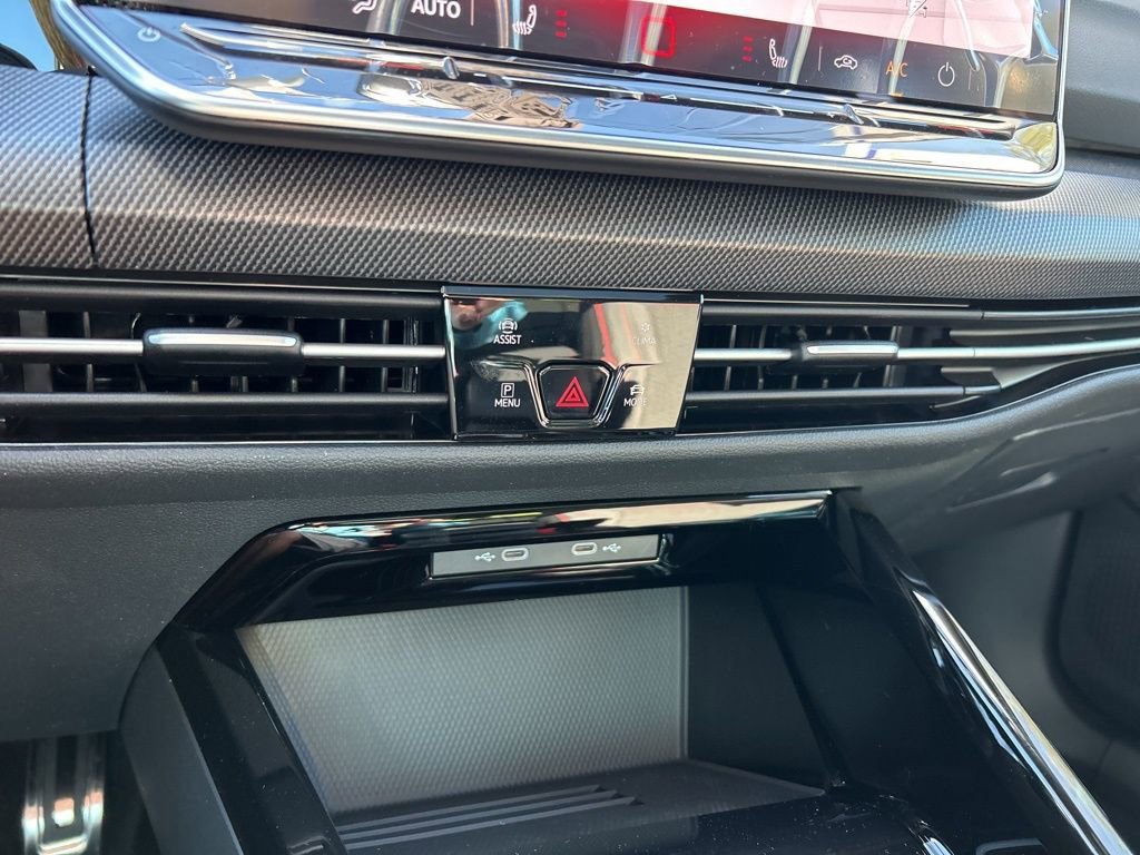 New 2026 Volkswagen GTI SE image 33