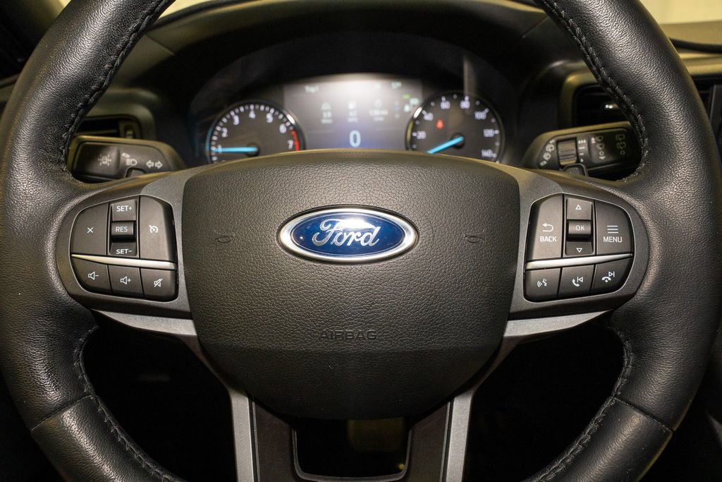 Used 2020 Ford Explorer XLT w/ Comfort Package image 20