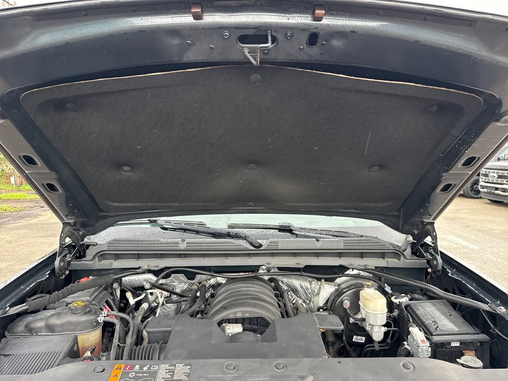 Used 2018 Chevrolet Silverado 1500 LT AWD/4WD image 26