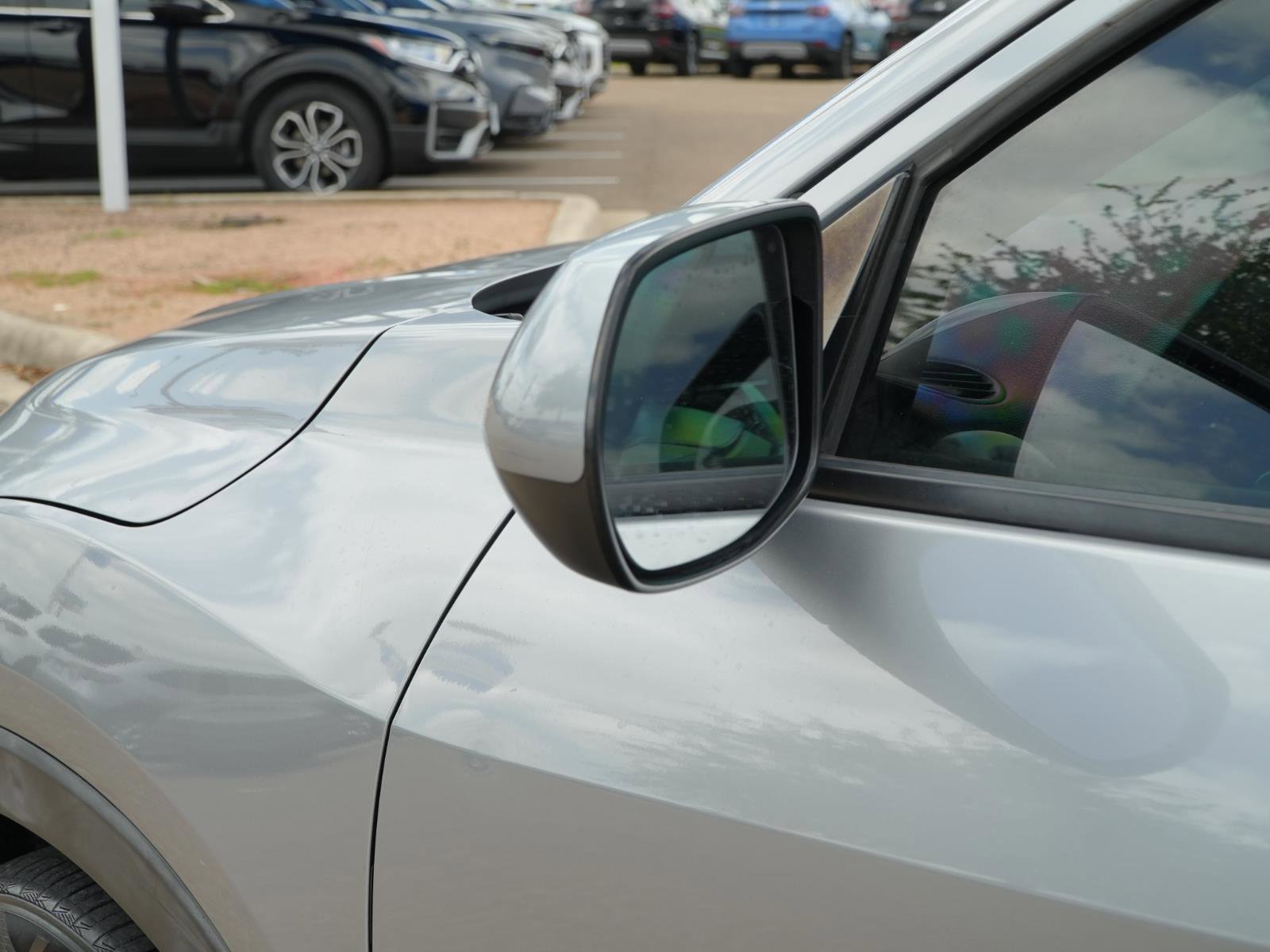 Used 2019 Honda HR-V LX image 9