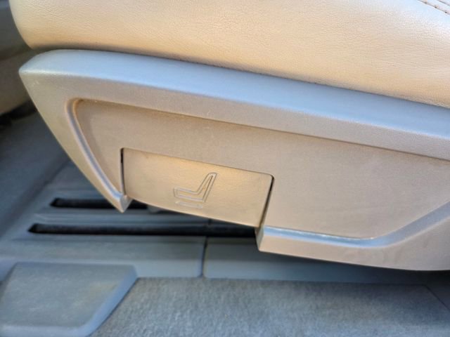 Used 2015 Chevrolet Traverse LT AWD/4WD image 41