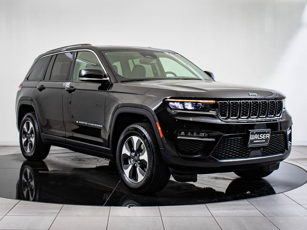 Used 2024 Jeep Grand Cherokee Limited 4xe image 5