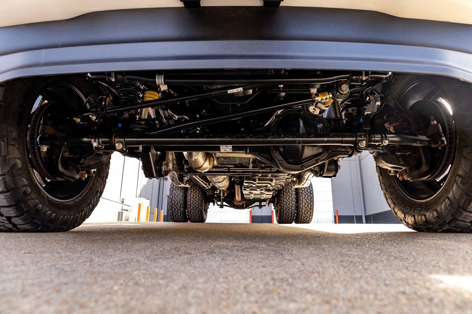 Used 2025 Ford F450 Platinum w/ Platinum Plus Package image 15