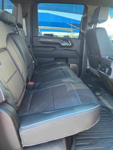 Used 2024 GMC Sierra 2500 Denali w/ Denali Reserve Package image 9