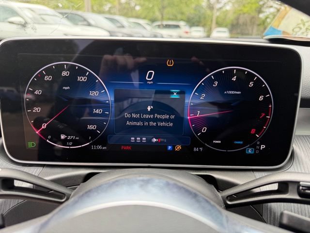Used 2025 Mercedes-Benz C 300 Sedan image 19