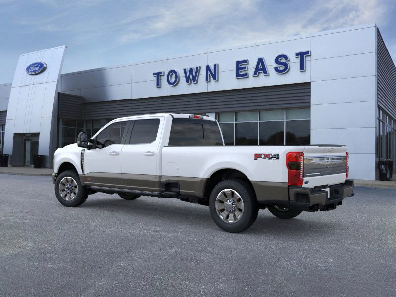 New 2026 Ford F350 King Ranch w/ FX4 Off-Road Package image 4