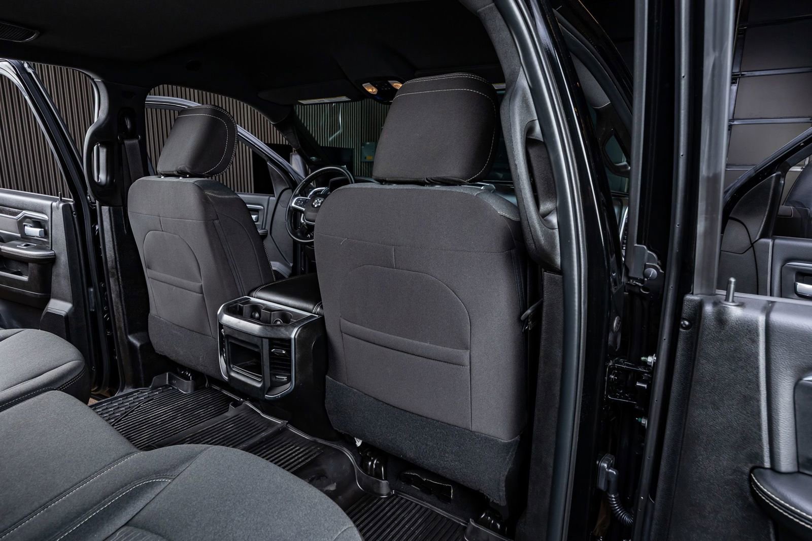 Used 2024 RAM 3500 Big Horn w/ Night Edition image 31