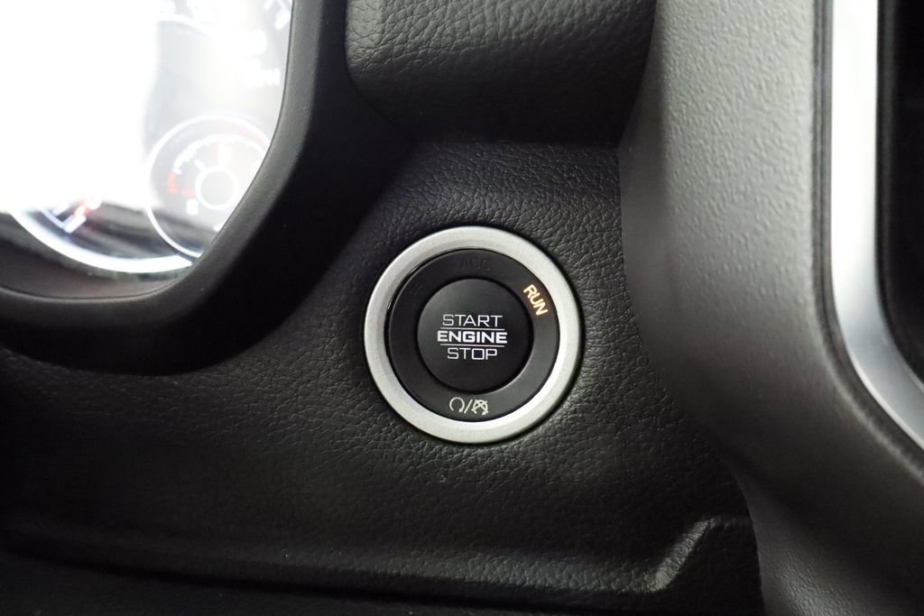 Certified 2024 RAM 1500 Big Horn AWD/4WD image 39