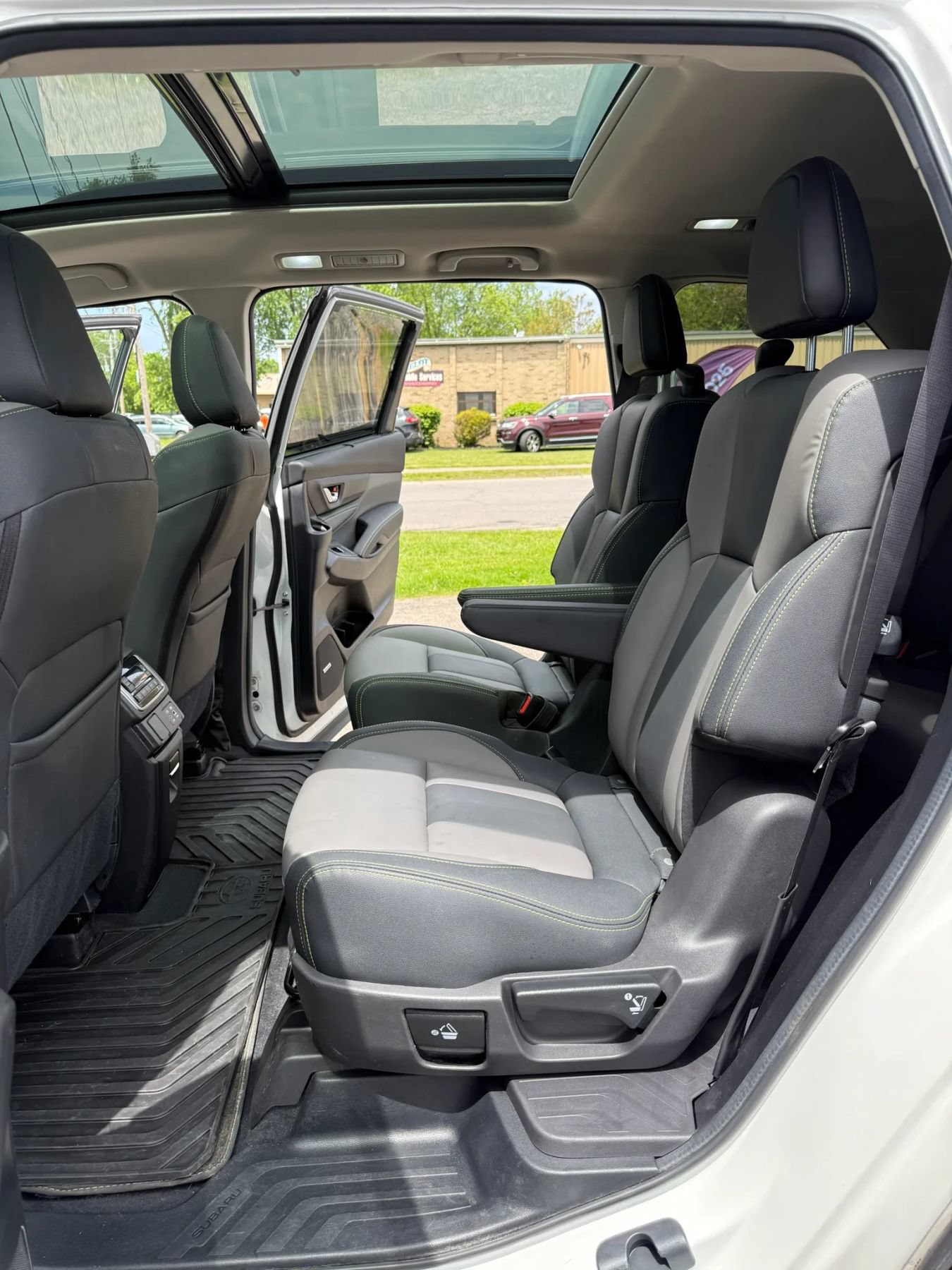 Used 2024 Subaru Ascent Onyx Edition Limited w/ Popular Package Onyx AWD/4WD image 19