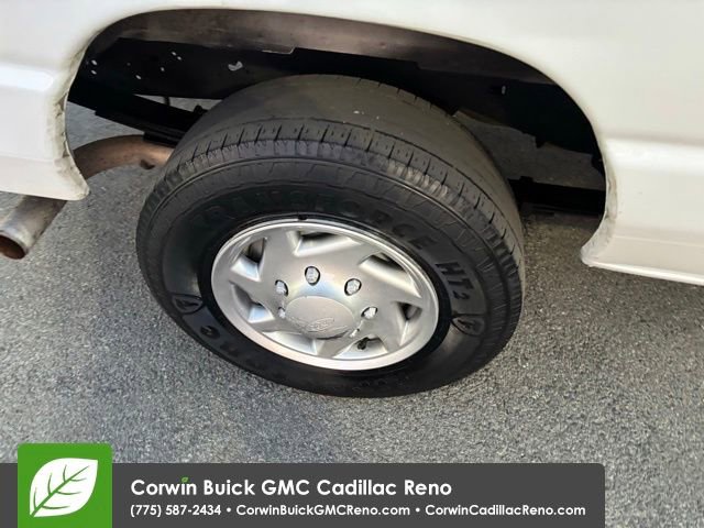 Used 2014 Ford E-250 and Econoline 250 image 23