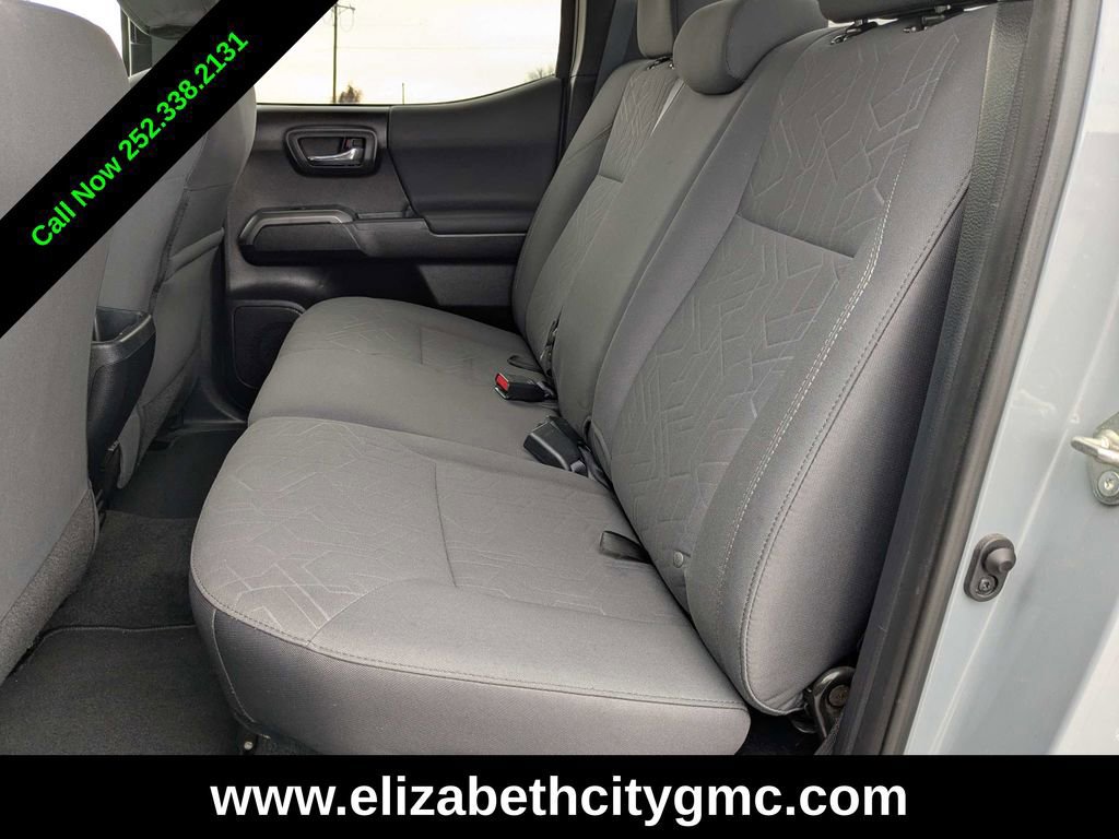 Used 2019 Toyota Tacoma SR image 15