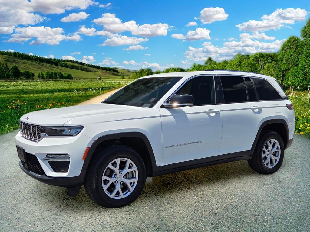 Used 2022 Jeep Grand Cherokee Limited AWD/4WD image 2