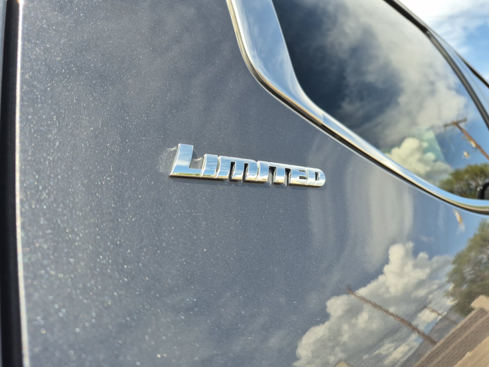 Certified 2025 Toyota Tundra Limited AWD/4WD image 23