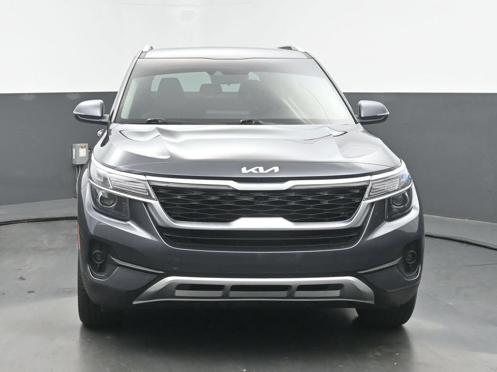 Used 2023 Kia Seltos EX AWD/4WD image 5