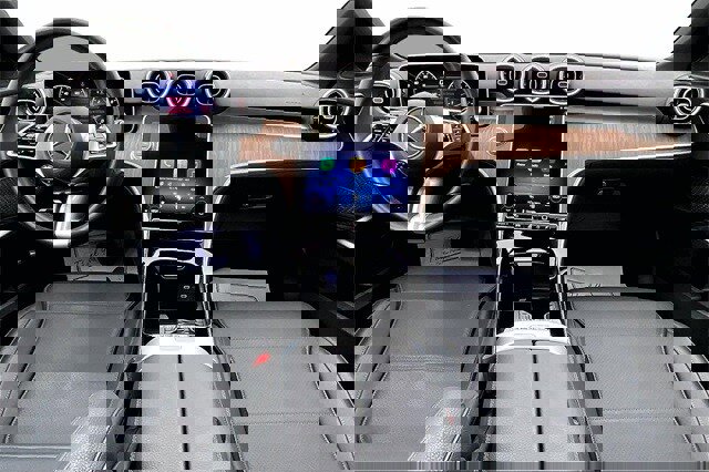 Used 2025 Mercedes-Benz C 300 C 300 image 10