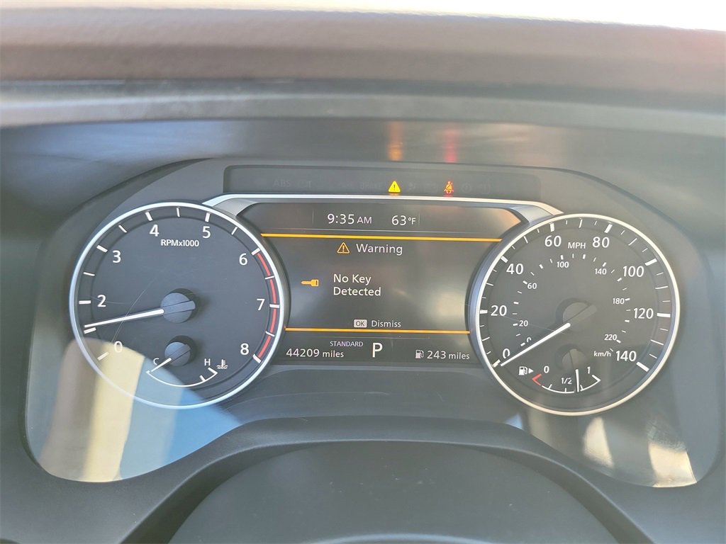 Used 2023 Nissan Rogue SV image 16