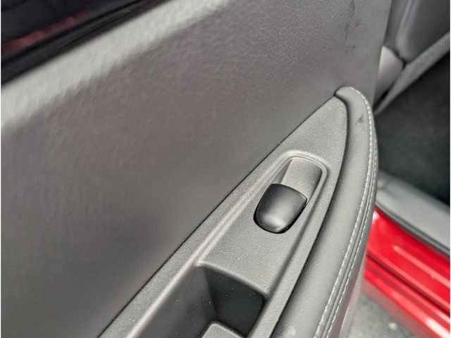 Used 2022 Nissan Rogue Sport SL w/ Premium Package image 11