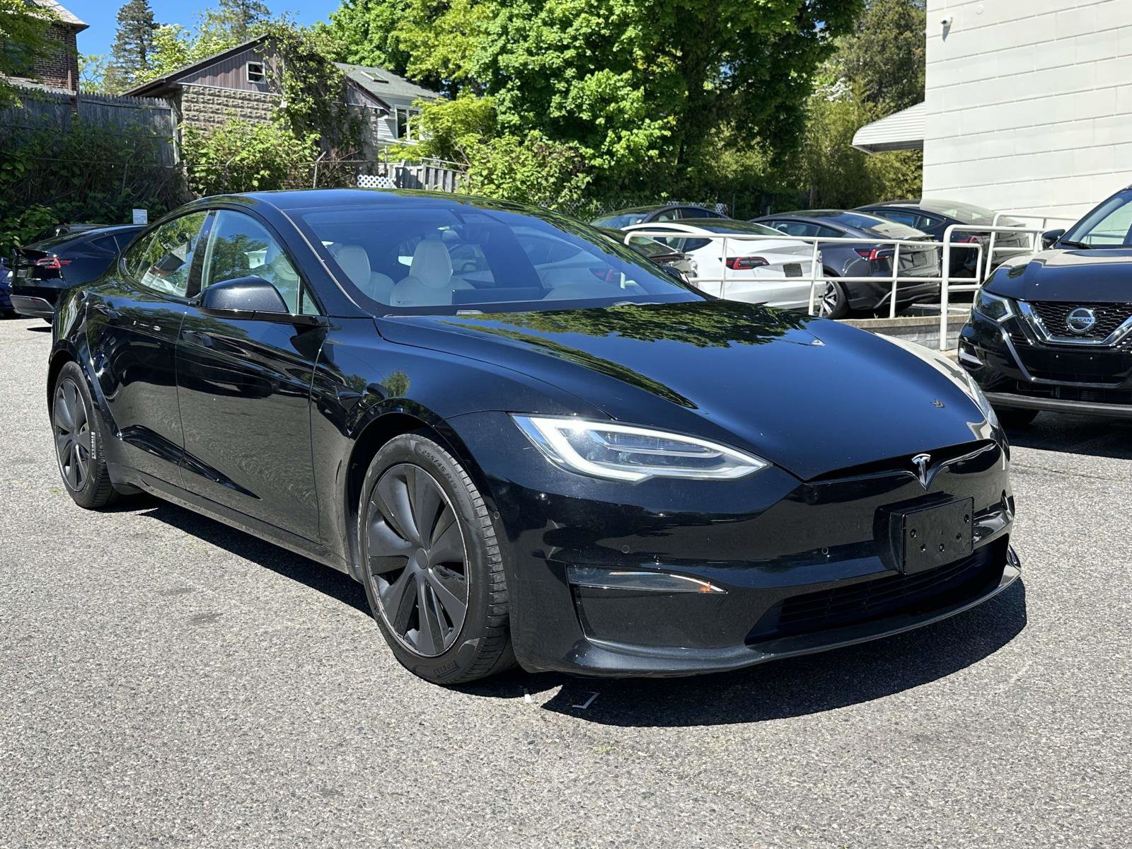 Used 2022 Tesla Model S AWD/4WD image 1