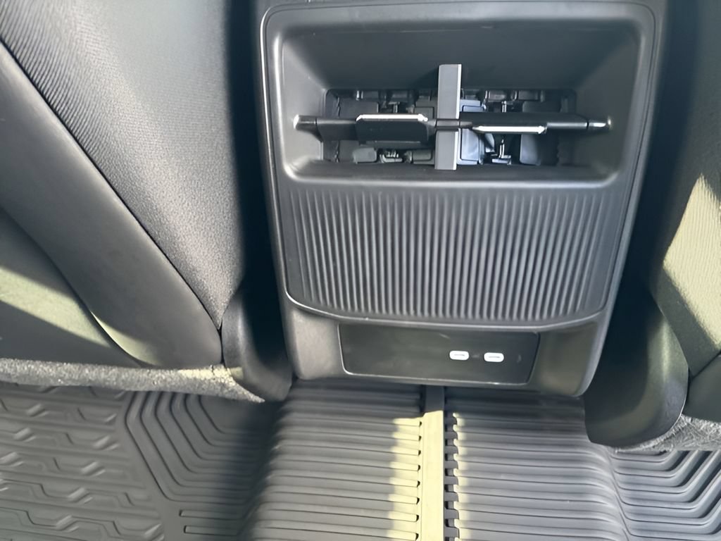 New 2026 Jeep Cherokee Limited AWD/4WD image 14