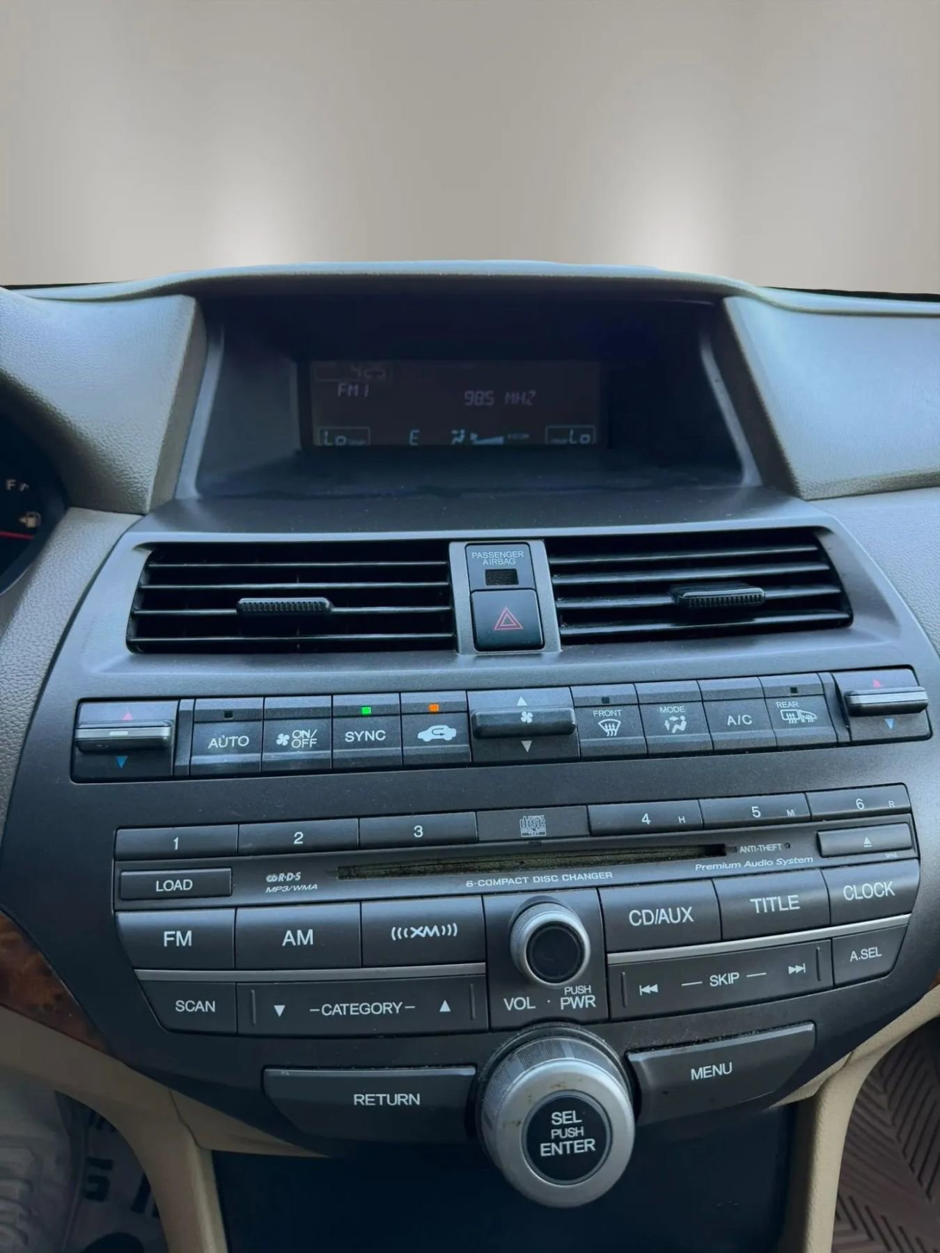 Used 2010 Honda Accord EX-L image 15