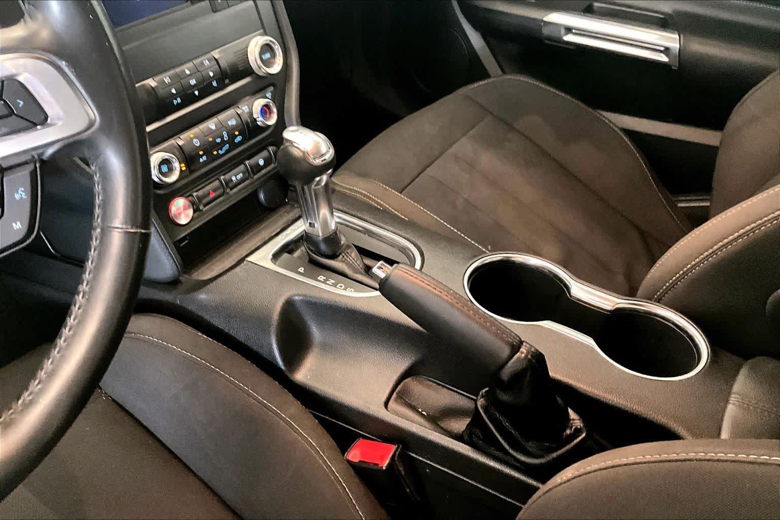 Used 2020 Ford Mustang GT RWD image 14