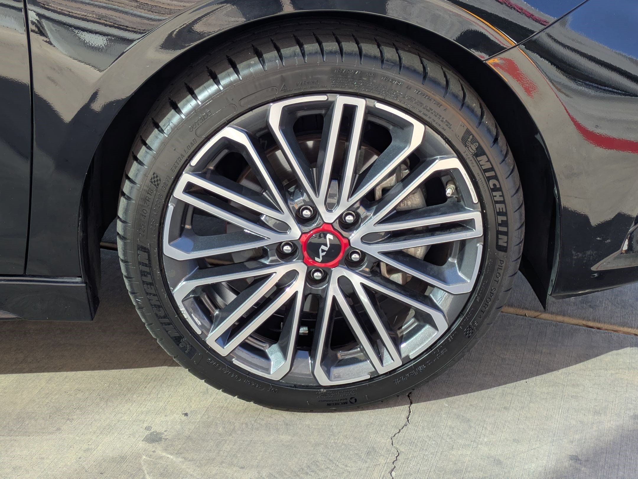 Used 2023 Kia Forte GT FWD image 12