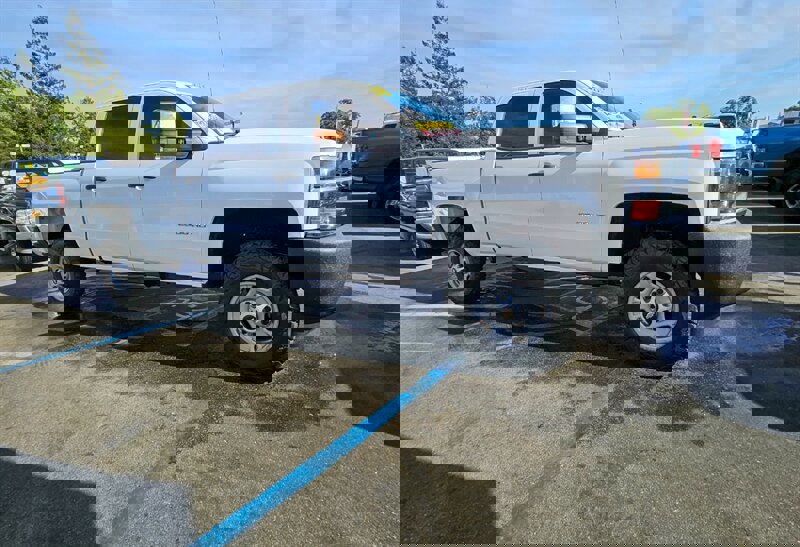 Used 2018 Chevrolet Silverado 2500 W/T w/ WT Fleet Convenience Package image 10