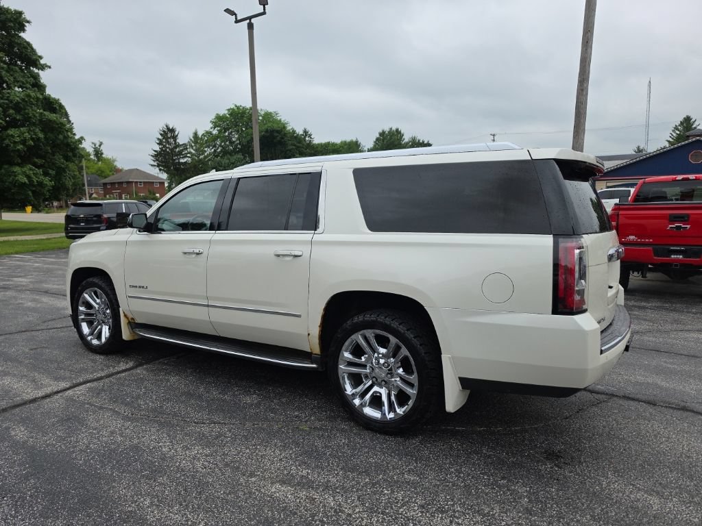 Used 2015 GMC Yukon XL Denali w/ Open Road Package AWD/4WD image 2