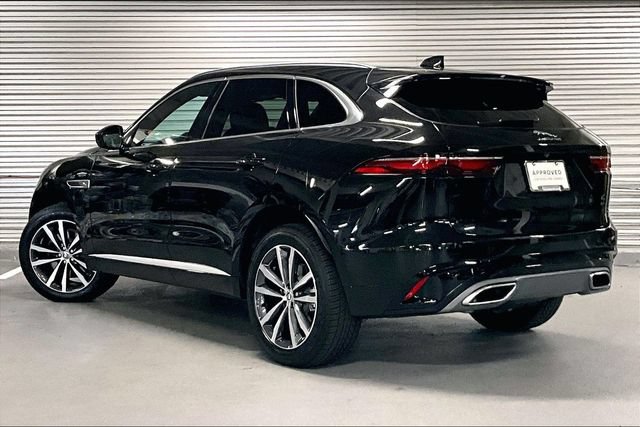 Certified 2024 Jaguar F-PACE R-Dynamic S AWD/4WD image 10