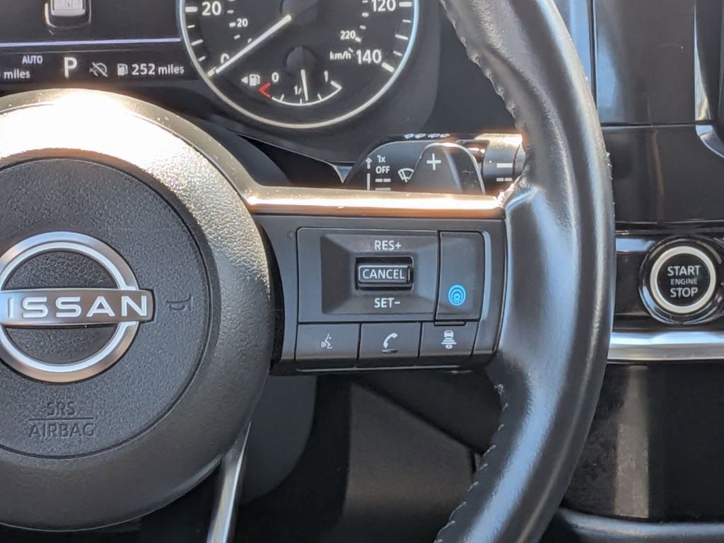 Used 2024 Nissan Pathfinder SV AWD/4WD image 24
