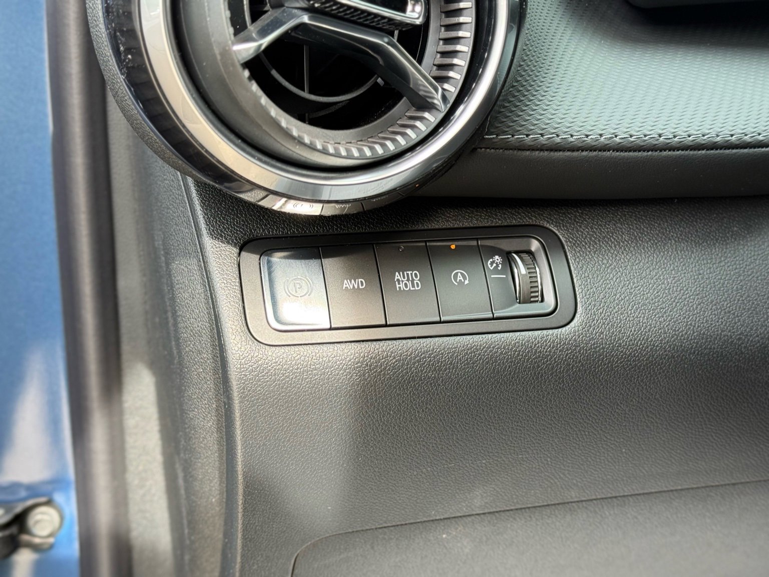 New 2026 Chevrolet Equinox LT w/ Convenience Package II image 30