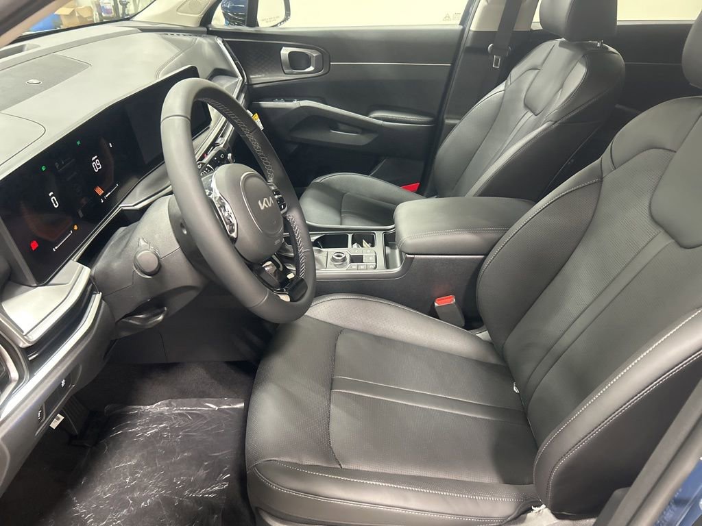 New 2025 Kia Sorento S image 9