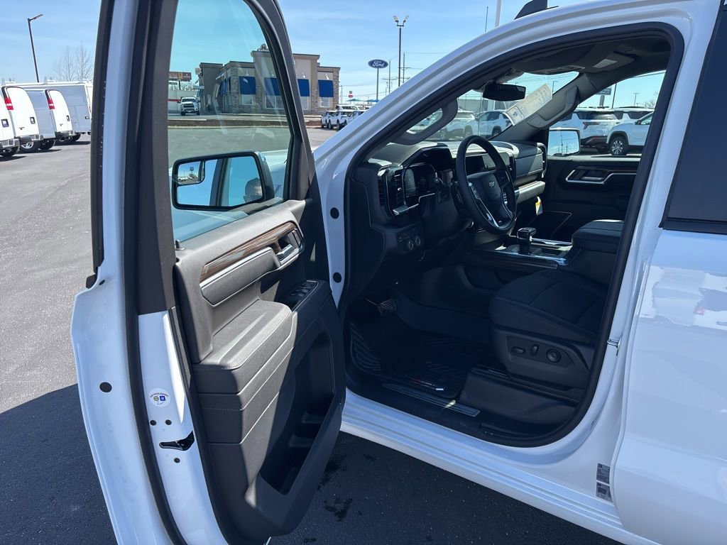 New 2026 Chevrolet Silverado 1500 LT image 9