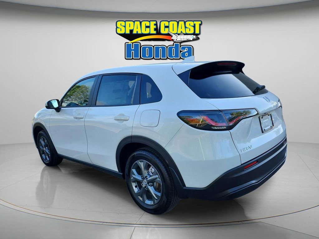 New 2026 Honda HR-V LX image 8