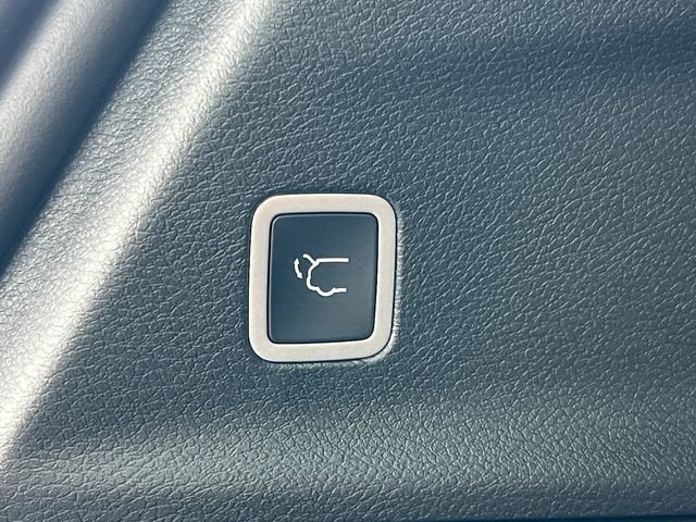 New 2026 Chrysler Pacifica Select w/ S Appearance Package image 36