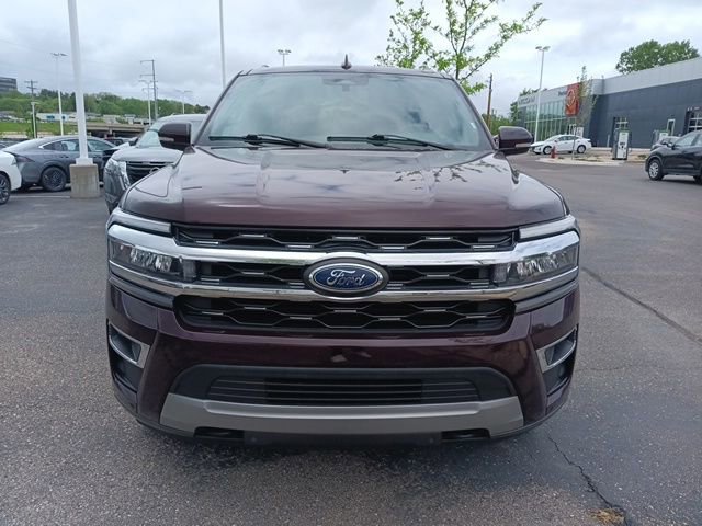 Used 2023 Ford Expedition Limited AWD/4WD image 6