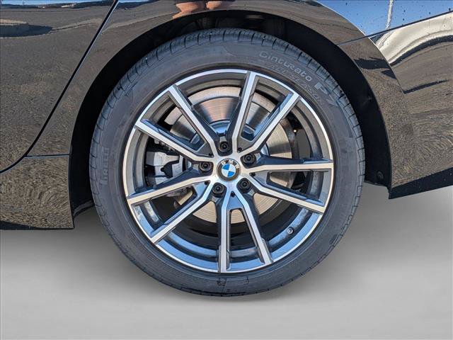 Used 2021 BMW 330i Sedan w/ Premium Package RWD image 18