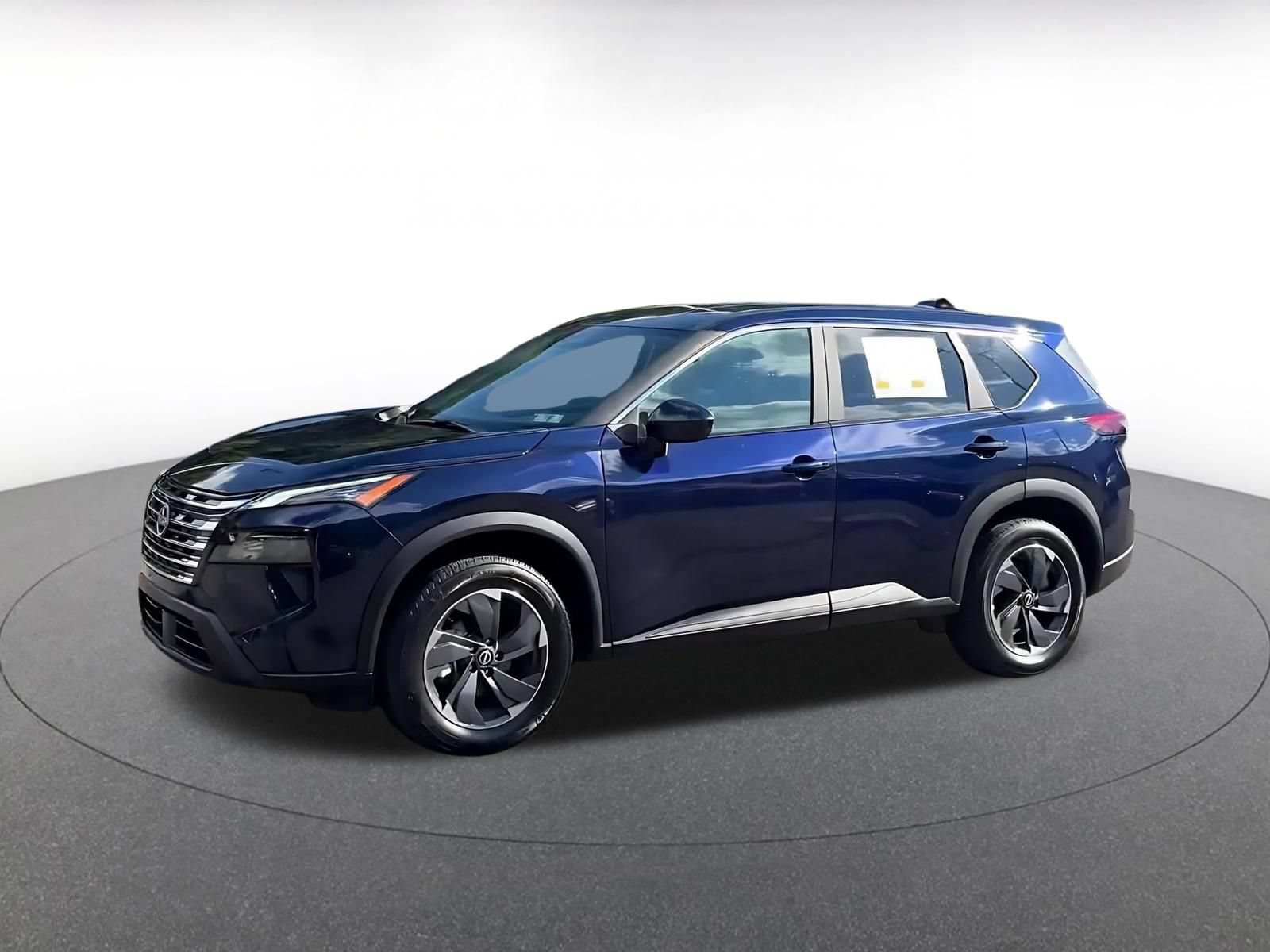 Used 2025 Nissan Rogue SV FWD image 8