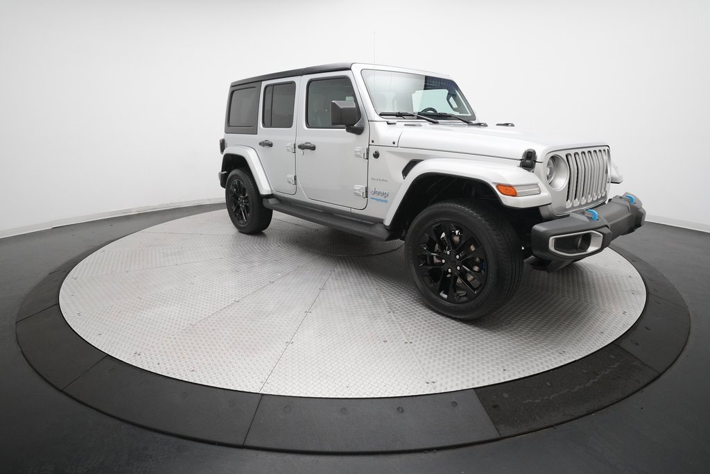 Used 2022 Jeep Wrangler Unlimited Sahara 4xe w/ Cold Weather Group image 13