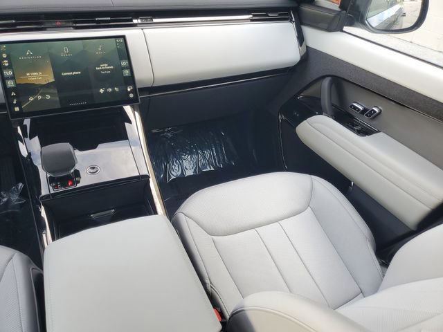 Used 2025 Land Rover Range Rover Sport SE AWD/4WD image 17