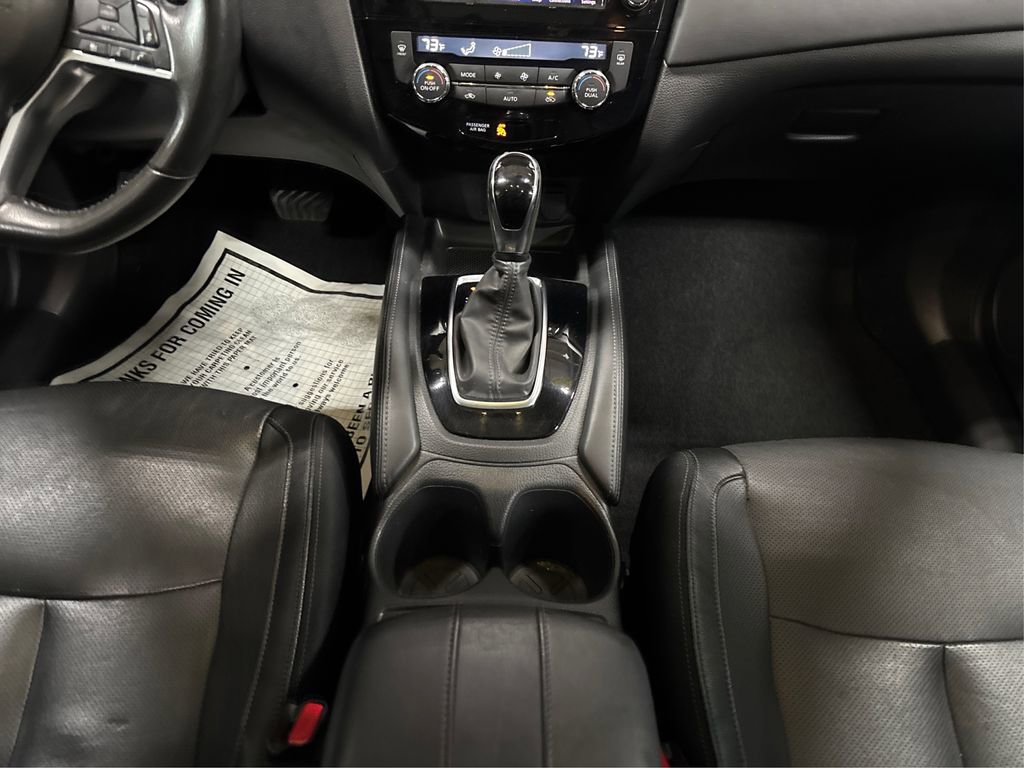 Used 2018 Nissan Rogue SL w/ Premium Package image 20