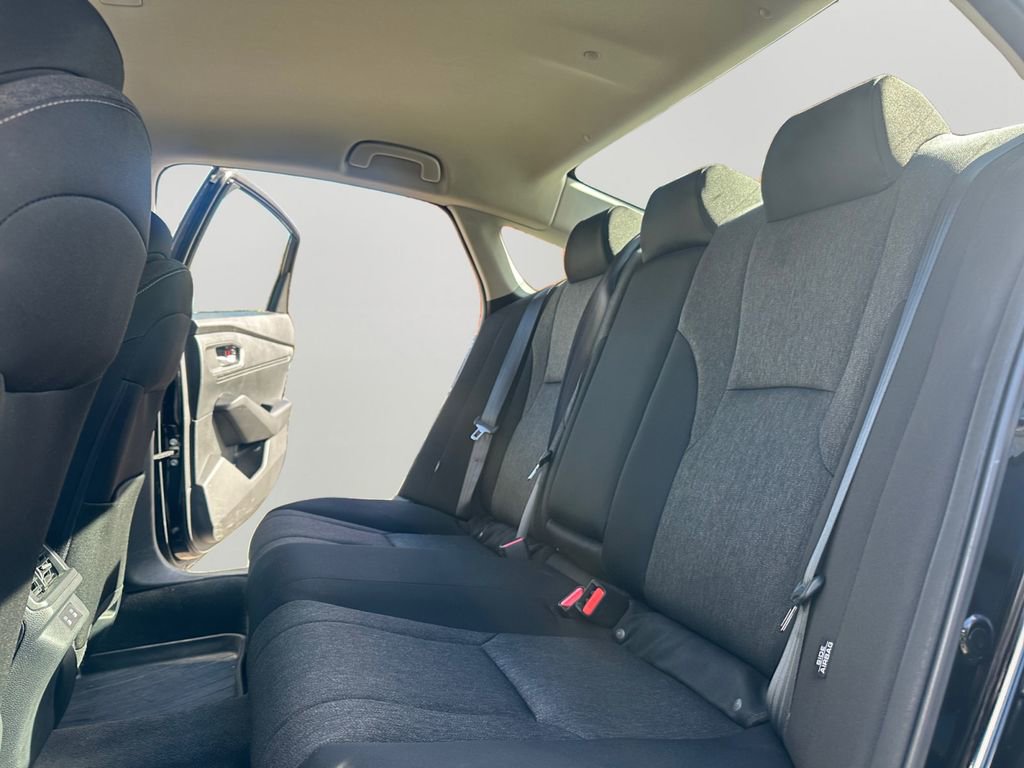 Used 2025 Honda Accord LX image 24