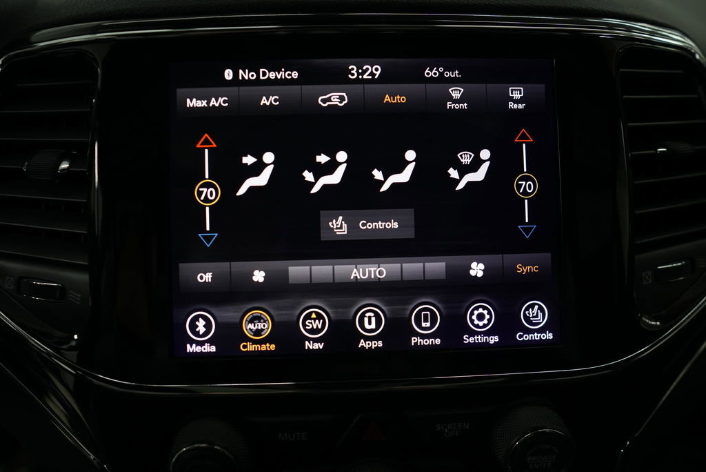 Used 2021 Jeep Grand Cherokee Trailhawk w/ Trailhawk Luxury Group image 31