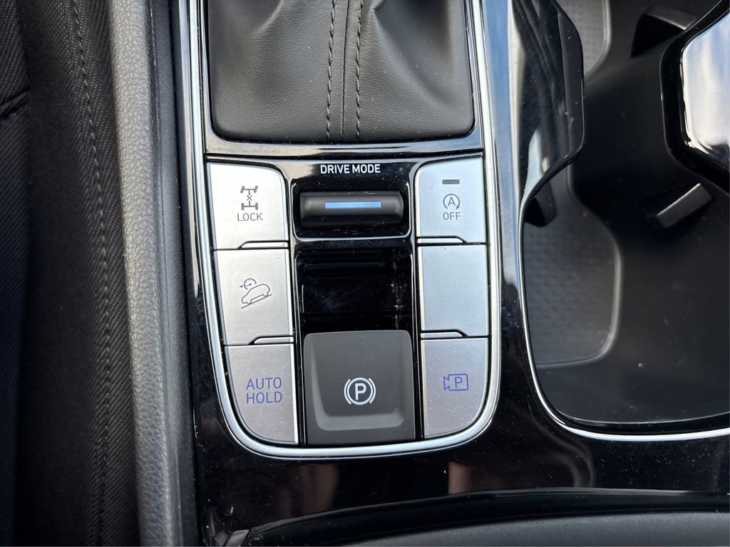 Certified 2025 Hyundai Tucson SE image 31