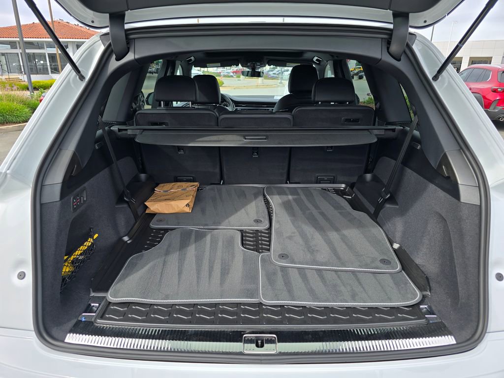 New 2026 Audi Q7 2.0T Premium image 16