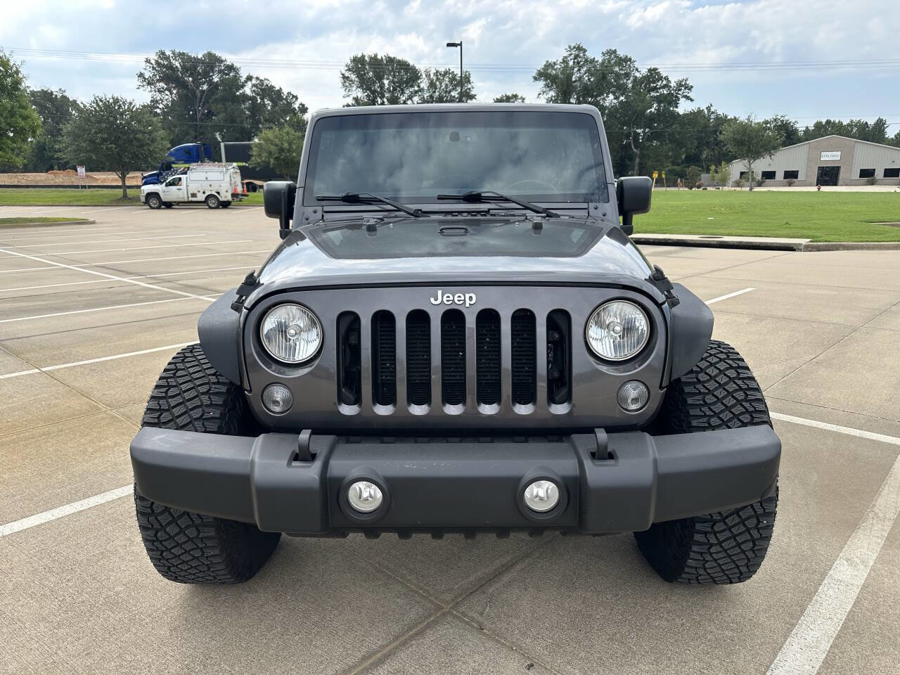 Used 2017 Jeep Wrangler Unlimited Sport w/ Quick Order Package 24S AWD/4WD image 3