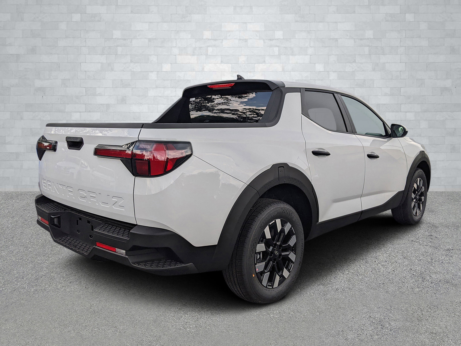 New 2025 Hyundai Santa Cruz SE image 5