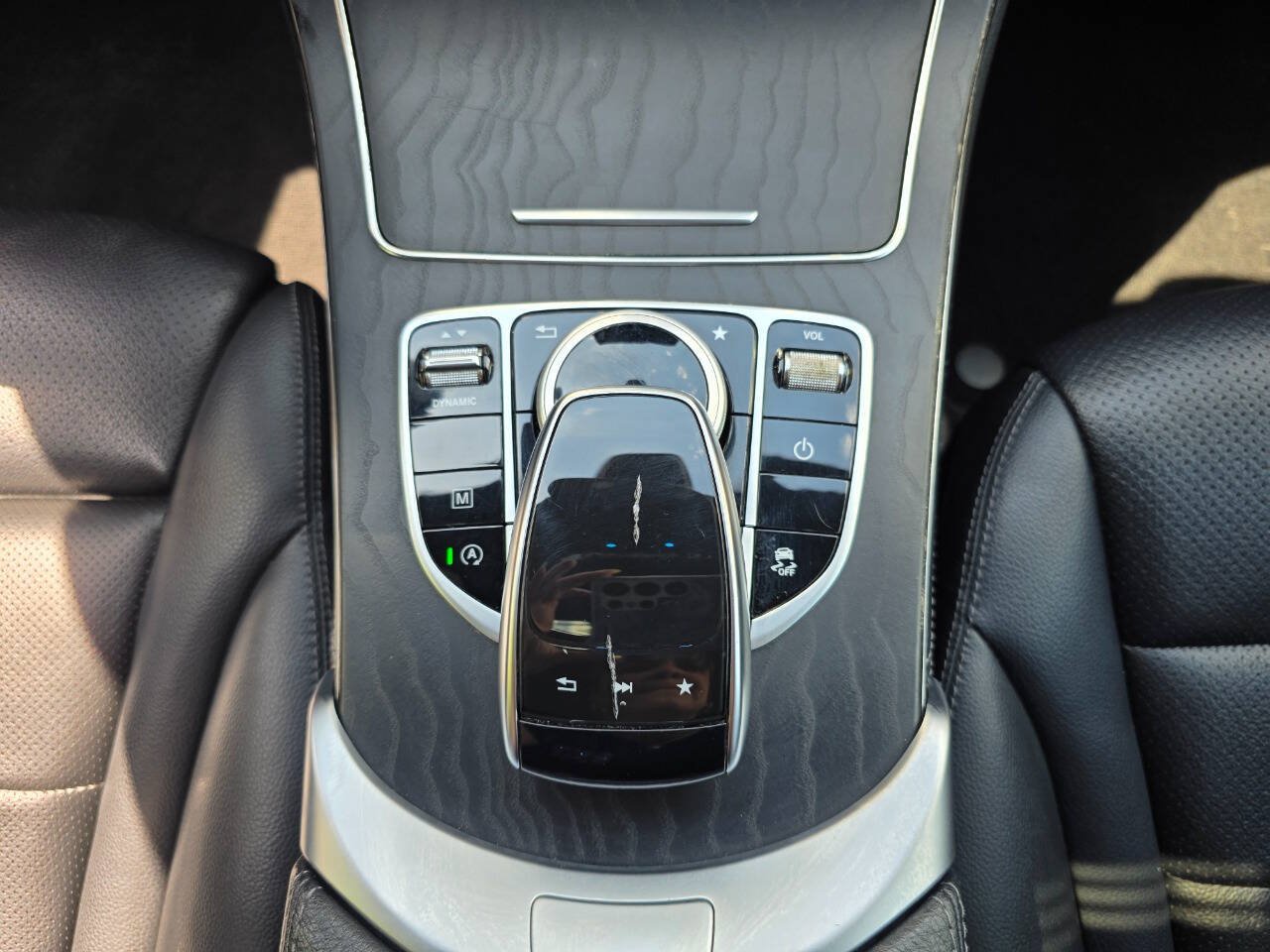 Used 2019 Mercedes-Benz GLC 300 4MATIC Coupe image 24