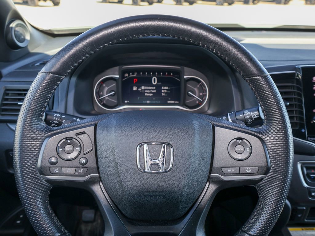 Used 2023 Honda Passport EX-L image 16